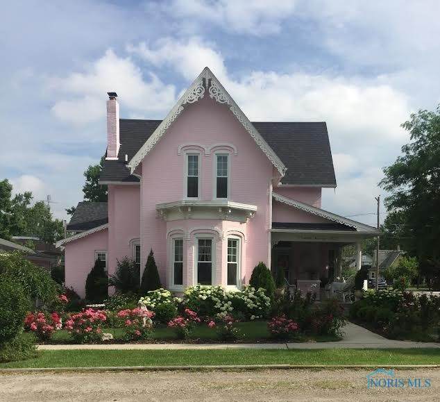102 North Street - Photo 1