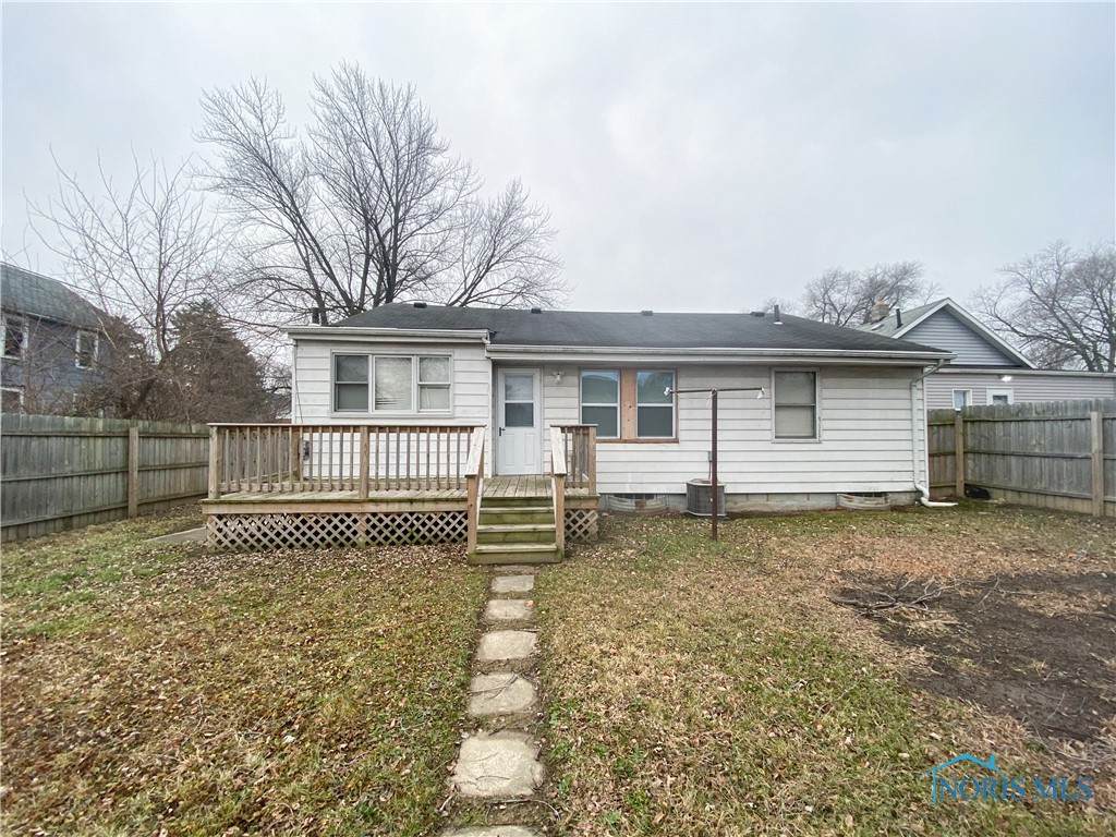 625 Maywood Avenue - Photo 1