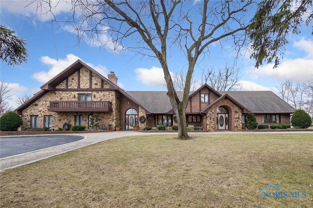 212 Rader Road - Photo 1