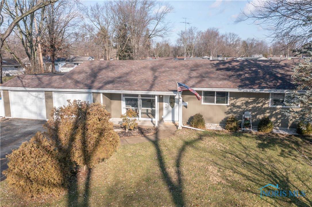 3006 Castleton Avenue - Photo 1