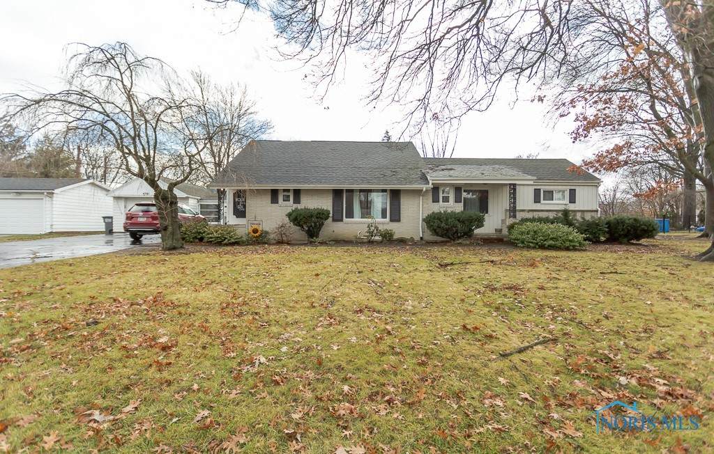 4561 Copland Boulevard - Photo 1