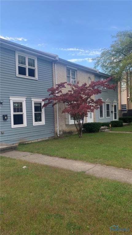 2129 Franklin Avenue - Photo 1