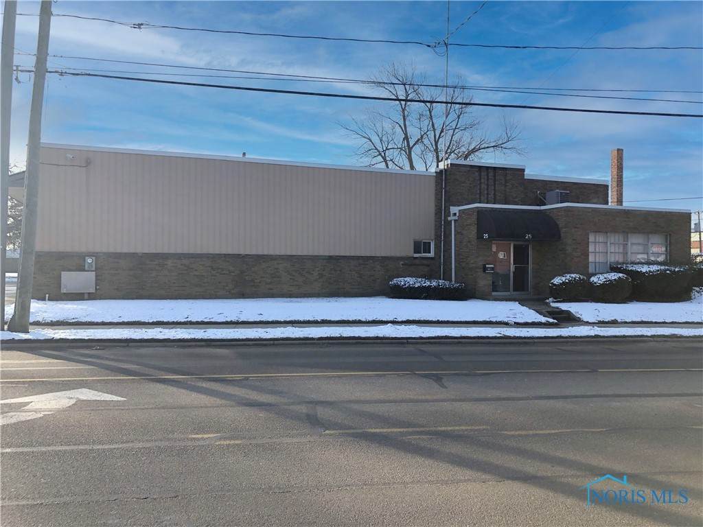 25 Sylvania Avenue - Photo 1