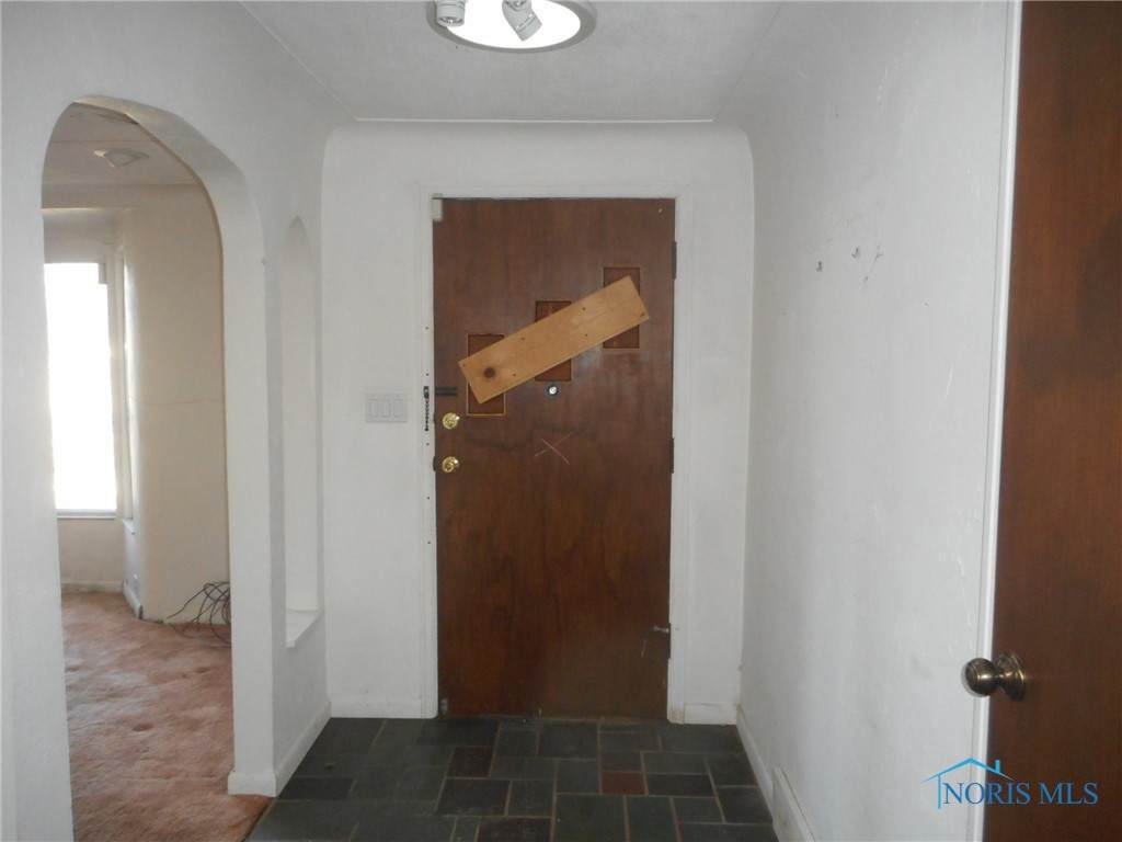 3105 W Laskey Road, Toledo, OH 43613 (MLS 6098765) Key Realty