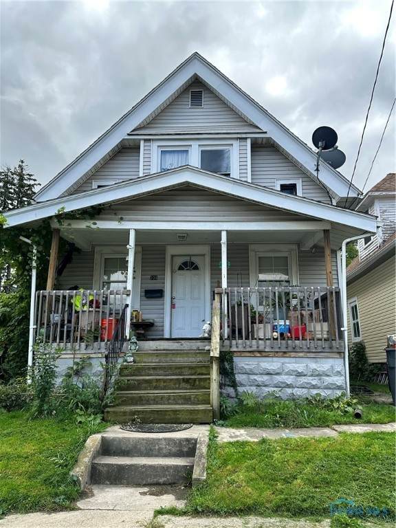338 Moss Street - Photo 1