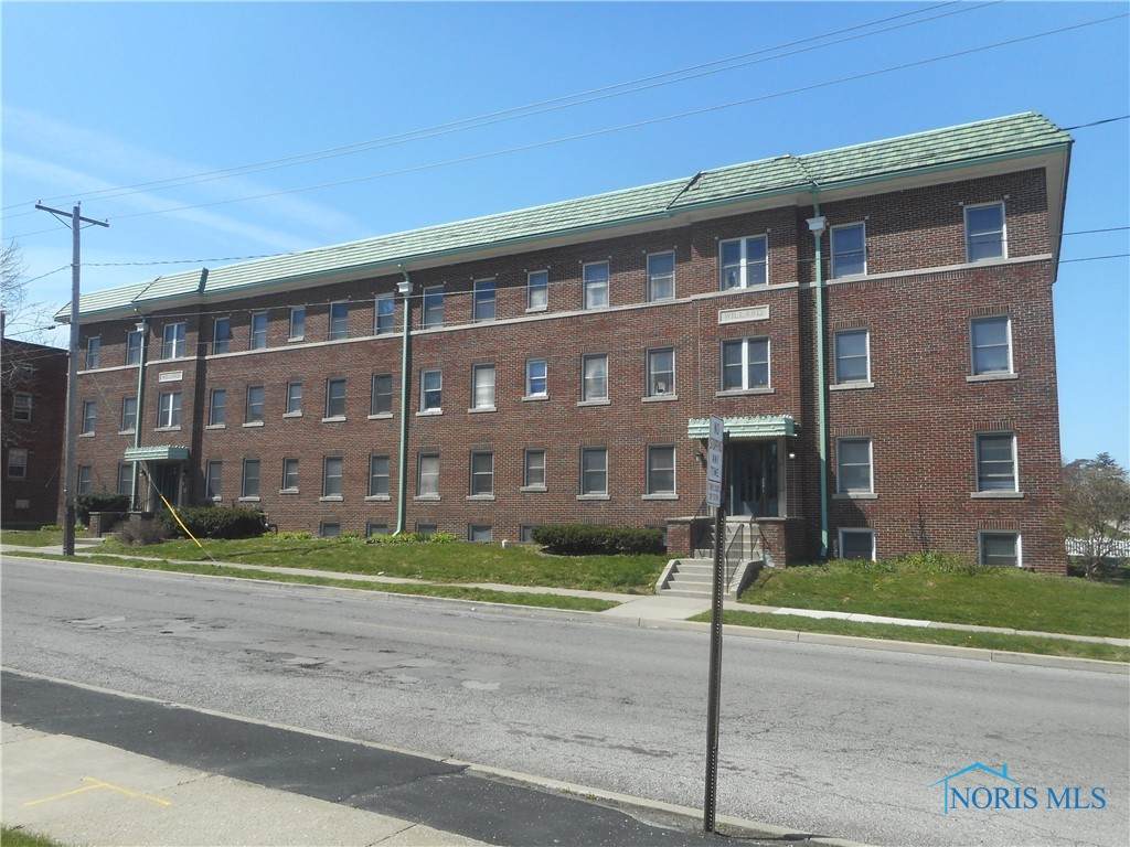 2257 Upton Avenue - Photo 1