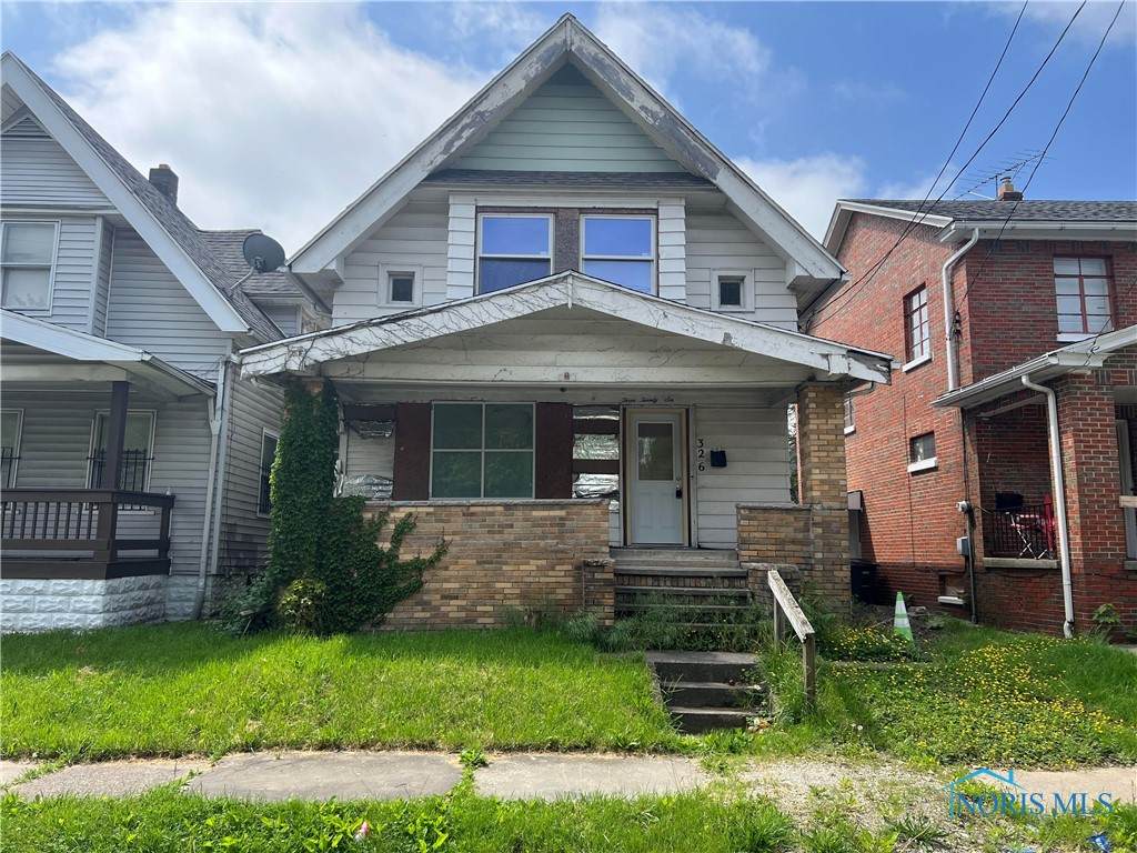 326 Moss Street - Photo 1