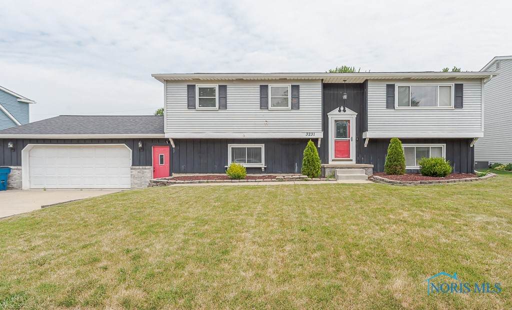 3231 Dogwood Drive - Photo 1