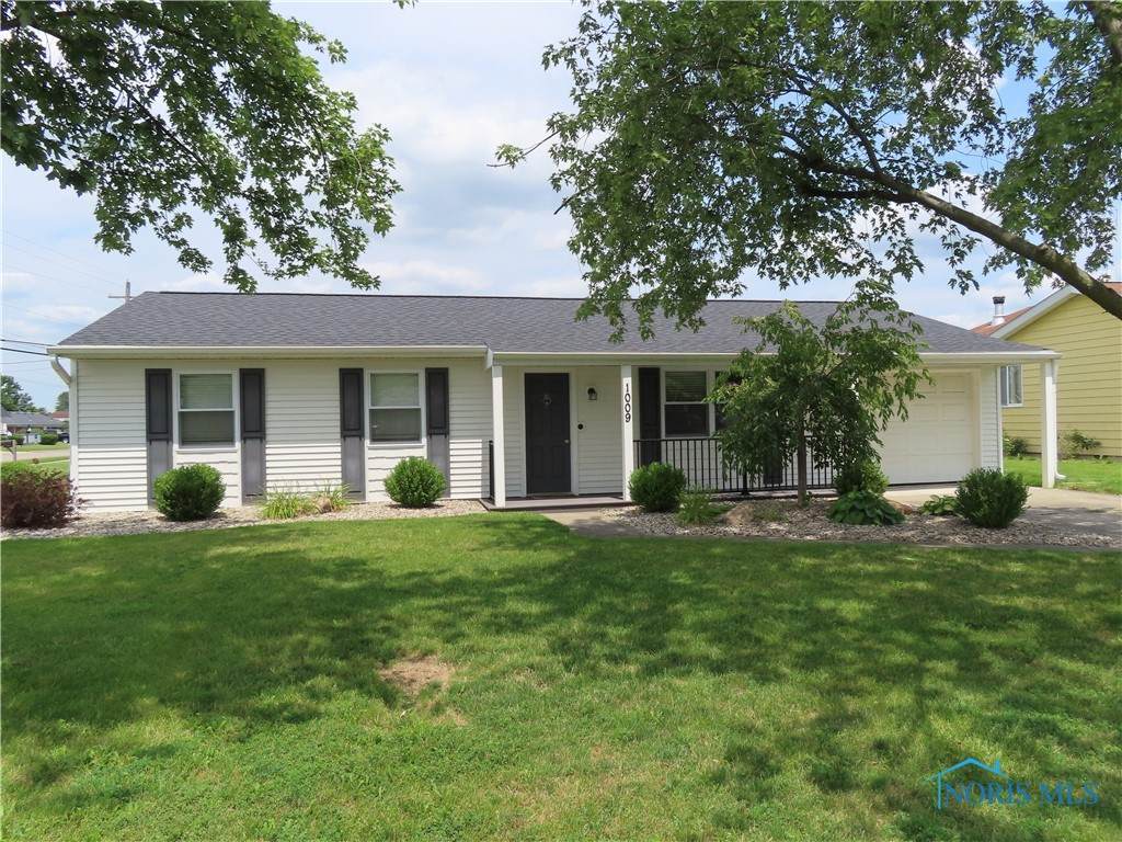 1009 Bavarian Lane - Photo 1