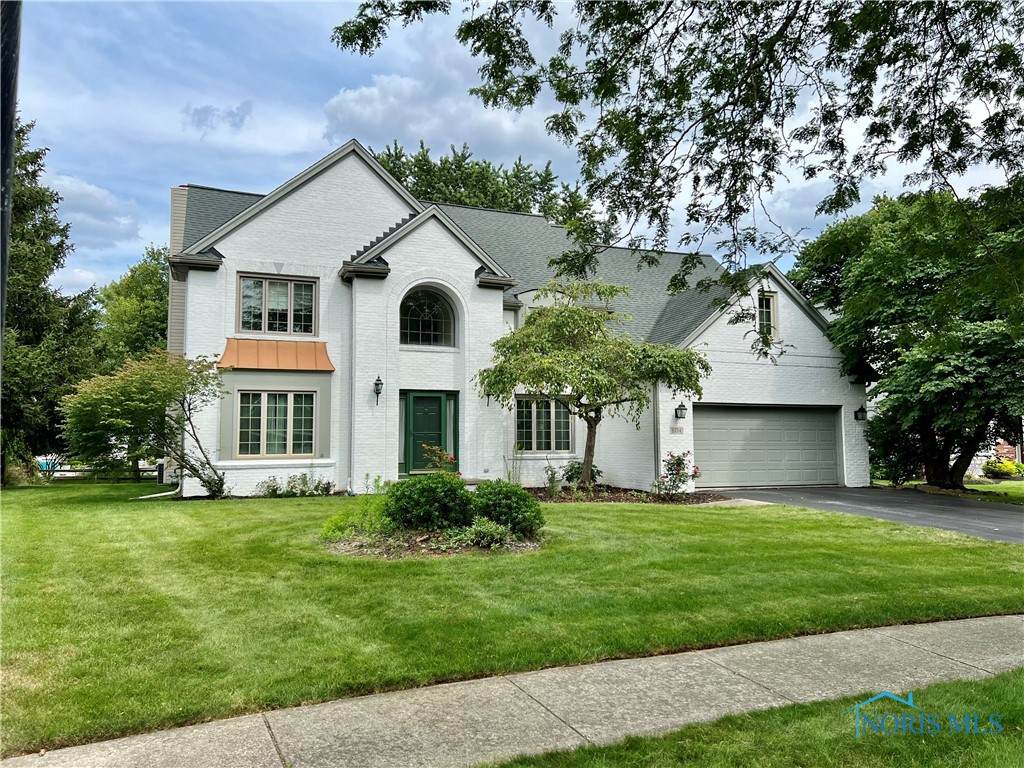 5734 Fox Hollow Court - Photo 1