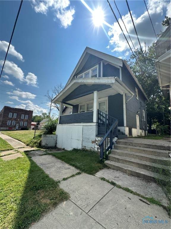 2509 Lexington Avenue - Photo 1