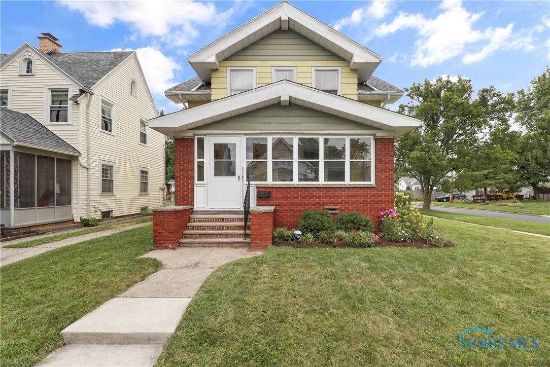 2302 Charlestown Avenue - Photo 1