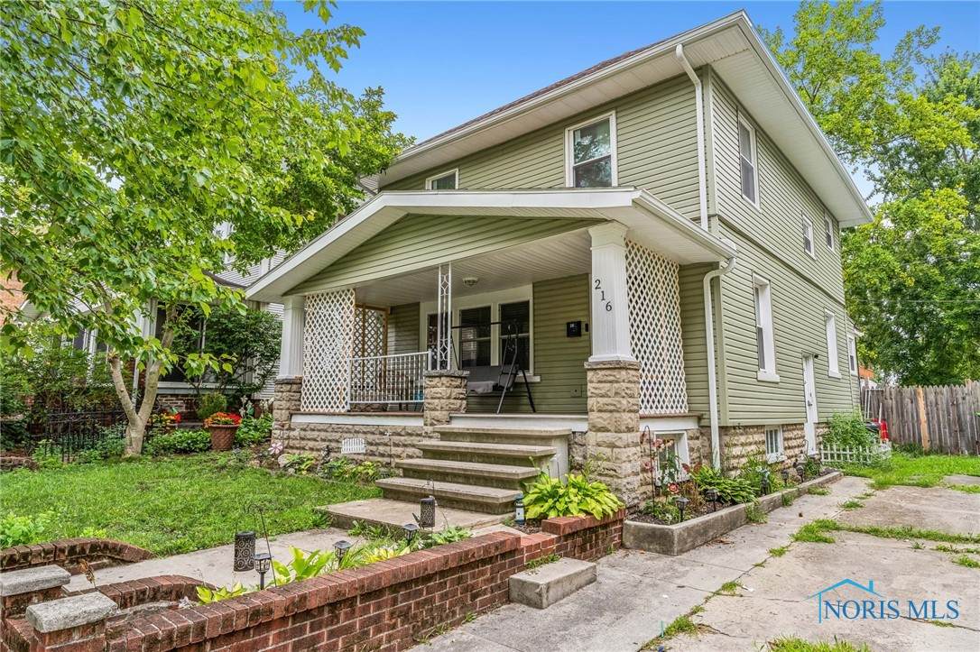 216 Union Street - Photo 1