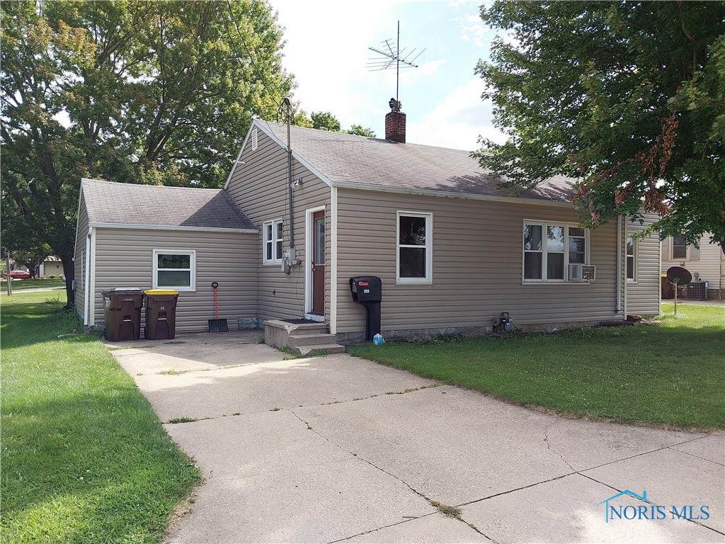 225 Arthur Street - Photo 1