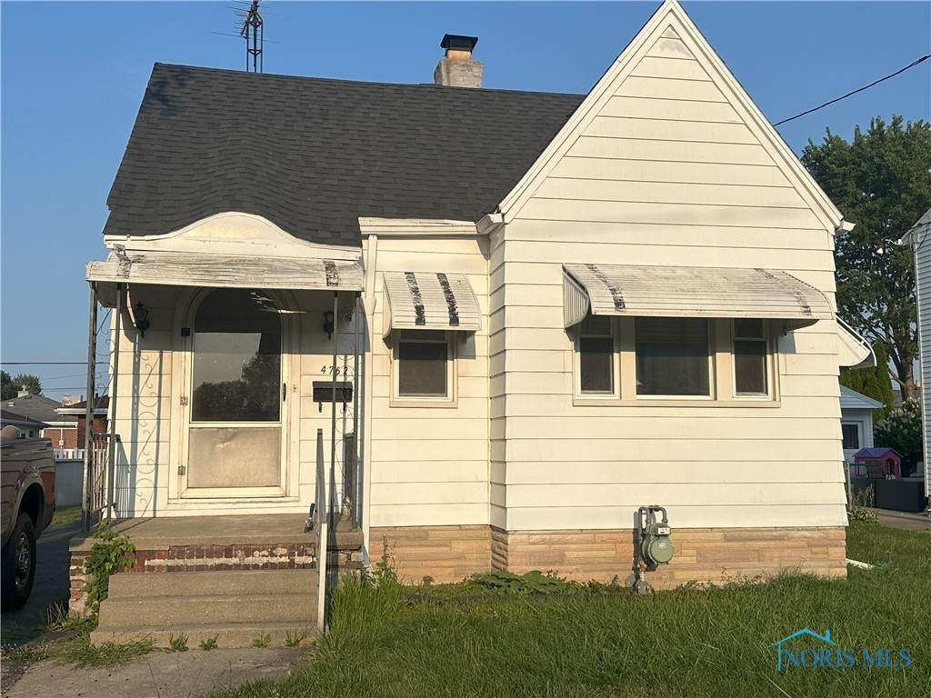 4762 298th Street - Photo 1