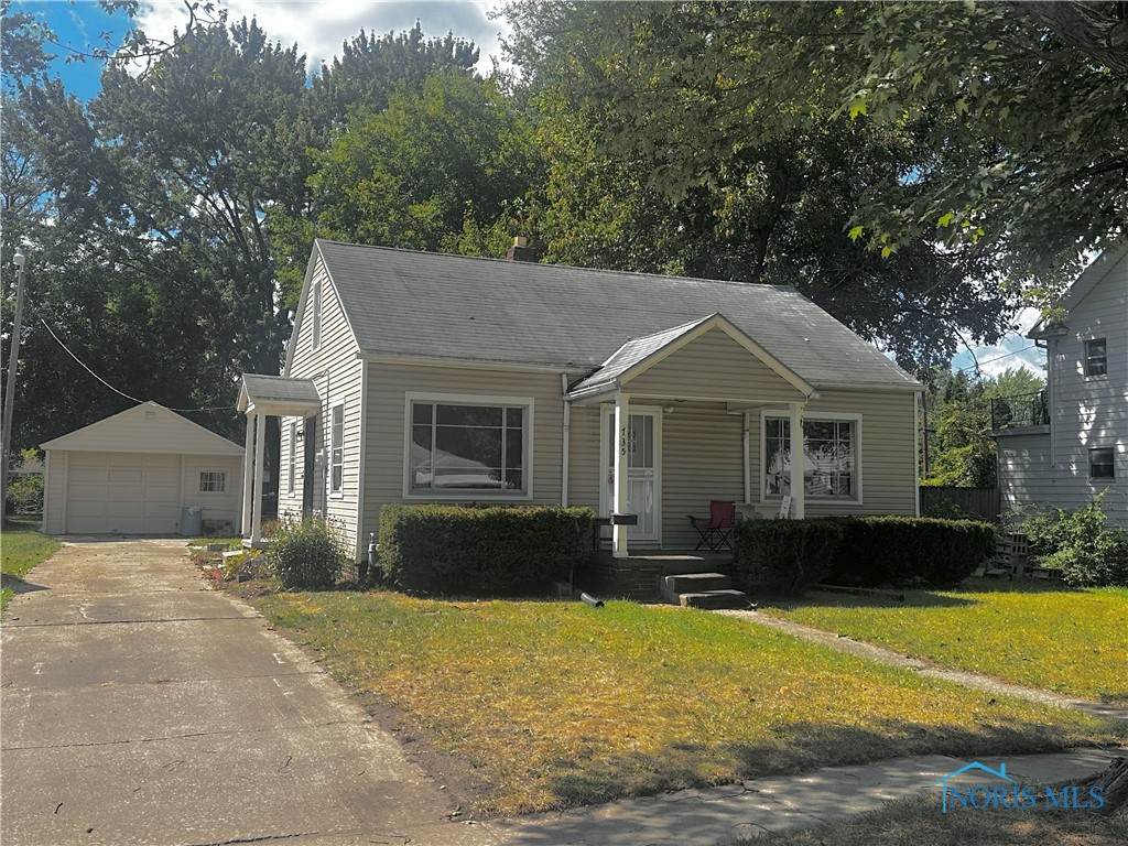 735 Brookley Boulevard - Photo 1