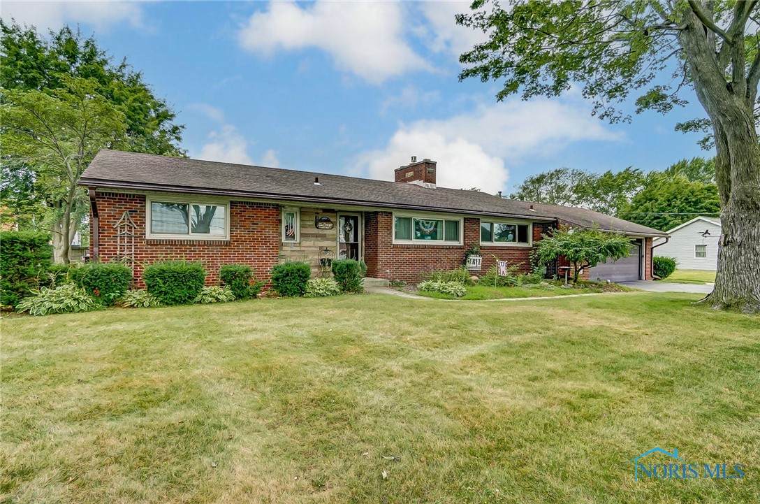 810 Klotz Road - Photo 1