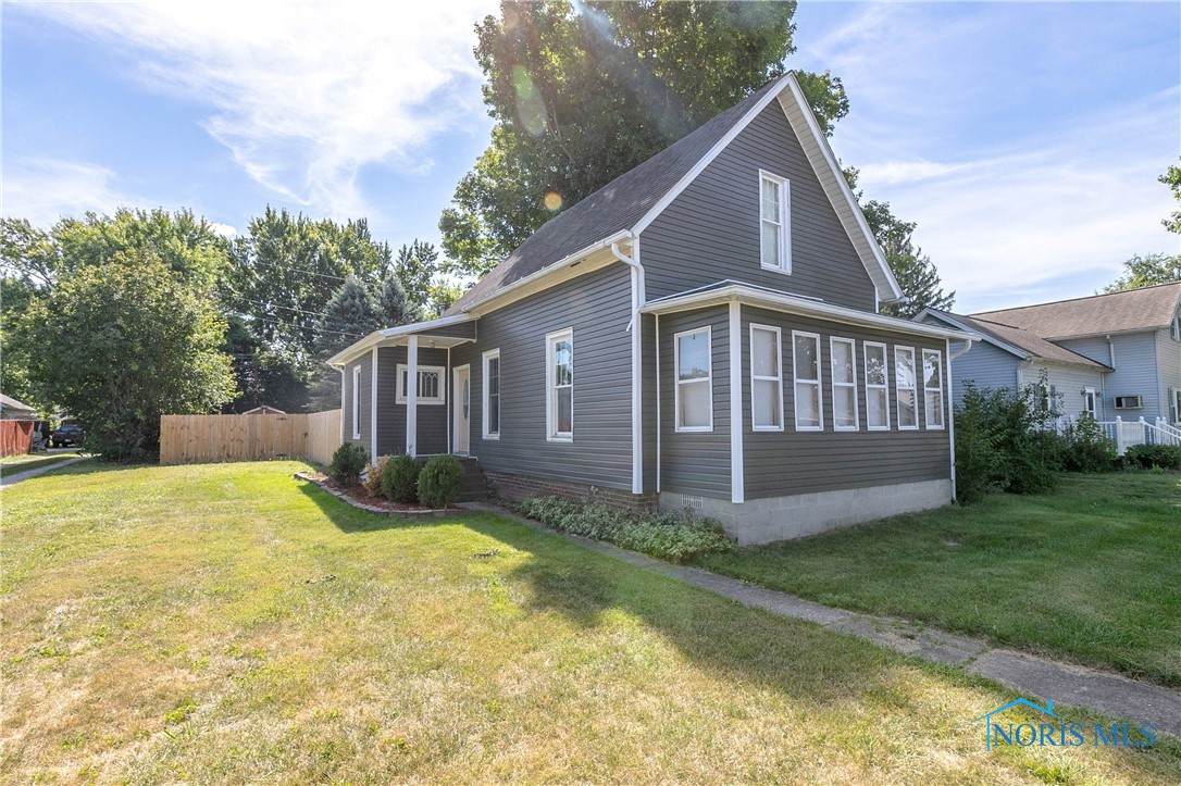 1119 Wilhelm Street - Photo 1