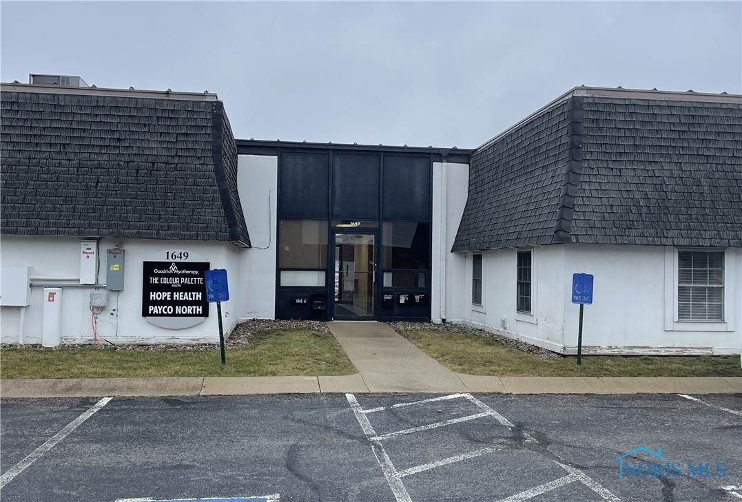 1649 Tiffin Avenue - Photo 1