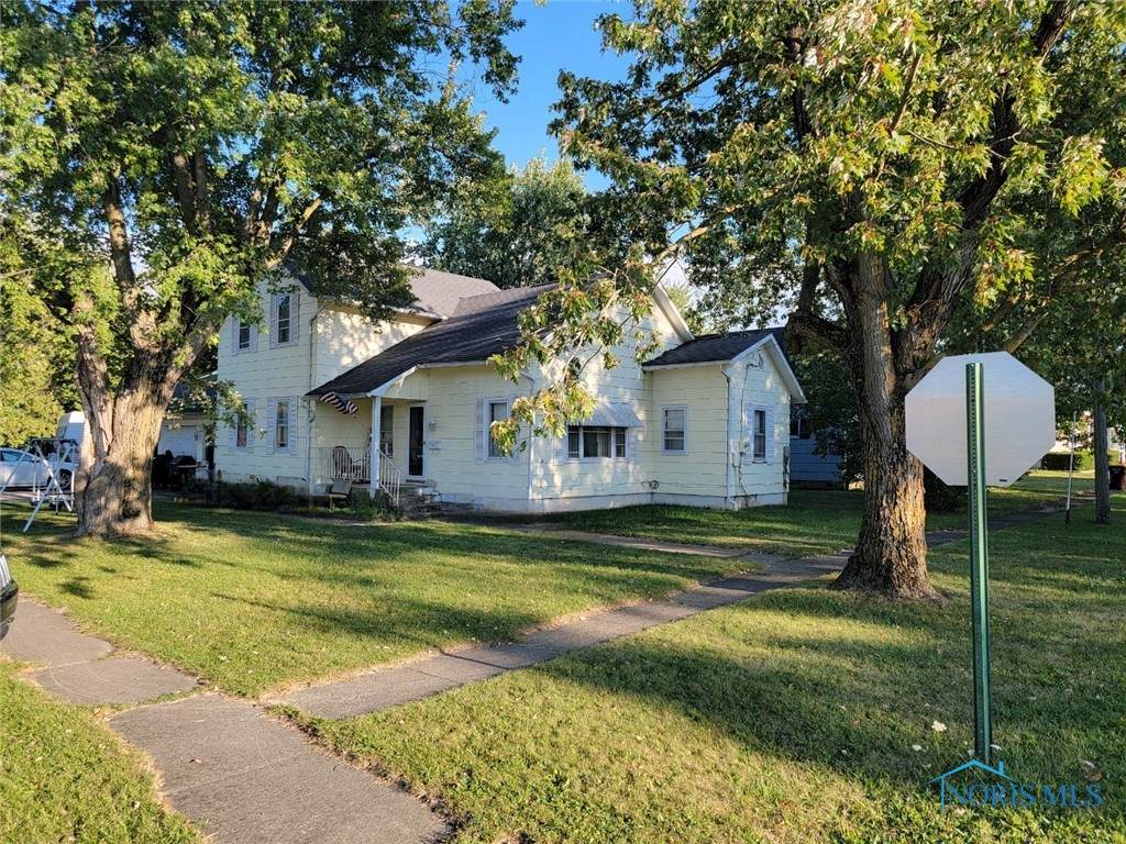 200 Vine Street - Photo 1