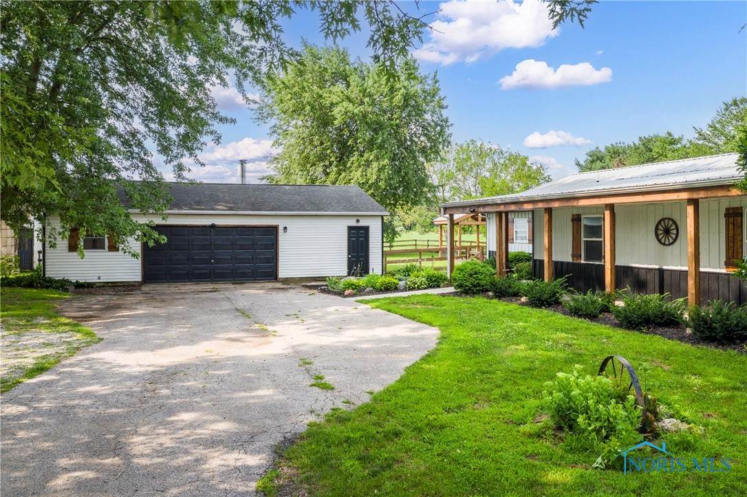 2679 County Road B - Photo 1