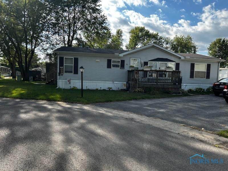 153 Heather Lane - Photo 1