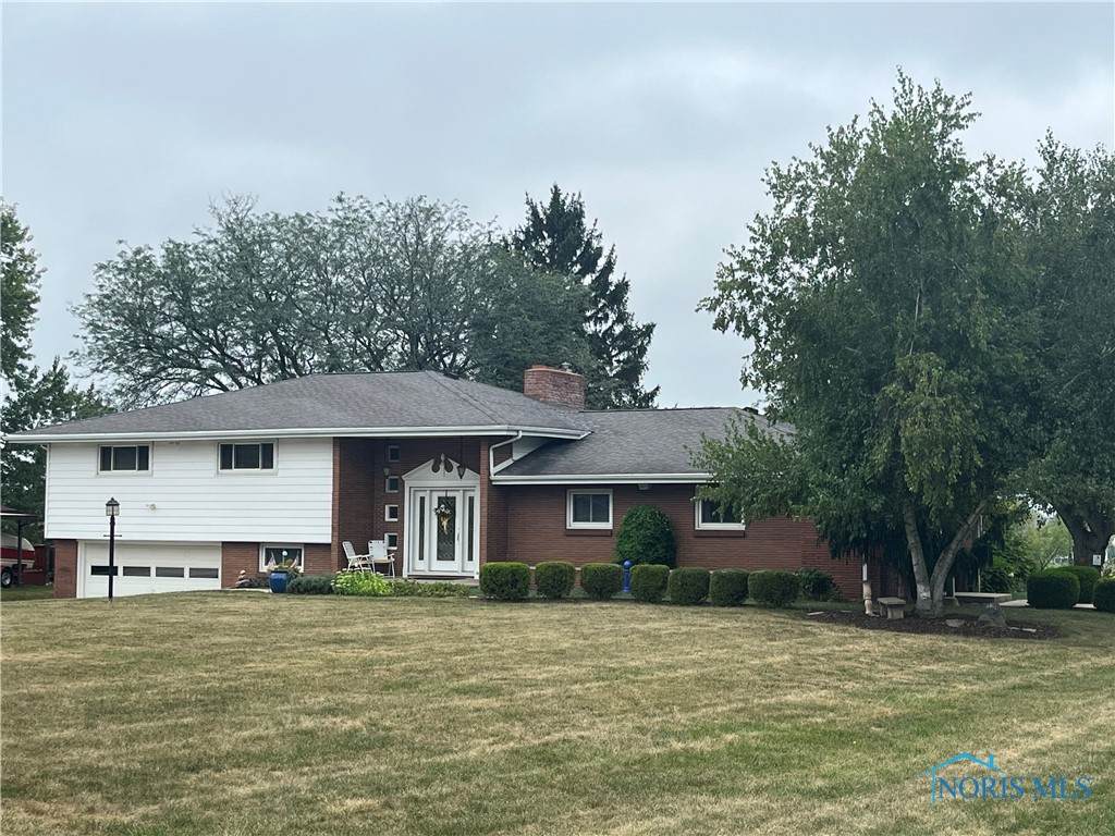 1891 Riverview Drive - Photo 1