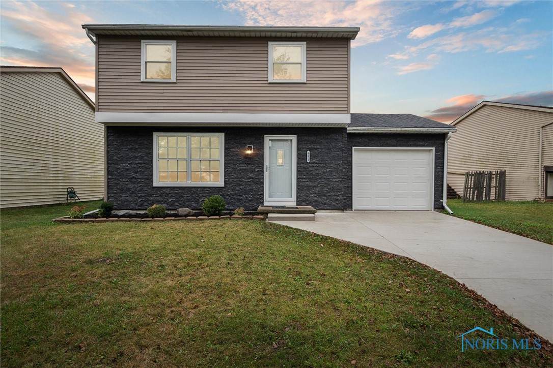 6171 Old Farm Court - Photo 1
