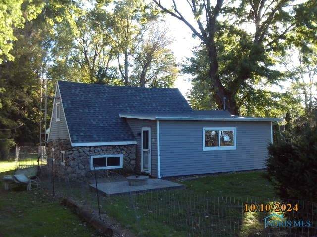 7712 Wahl Road - Photo 1