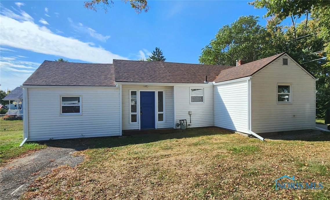 2202 Sheffield - Photo 1