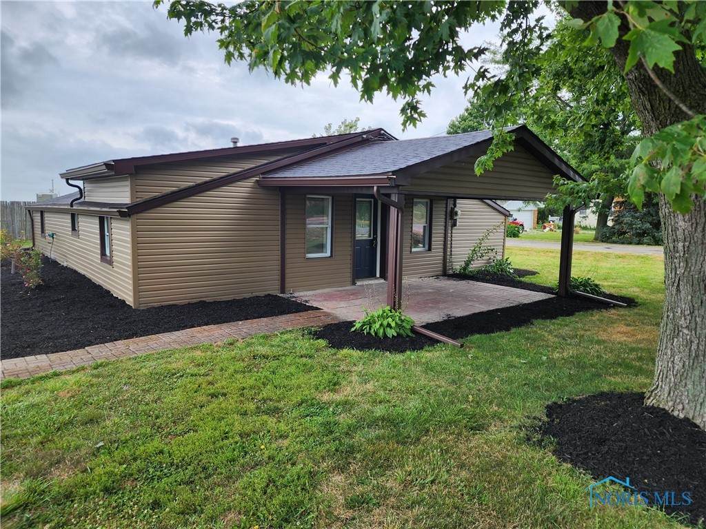 4984 Nissen Road - Photo 1