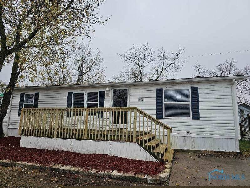 1461 Mustang Drive - Photo 1