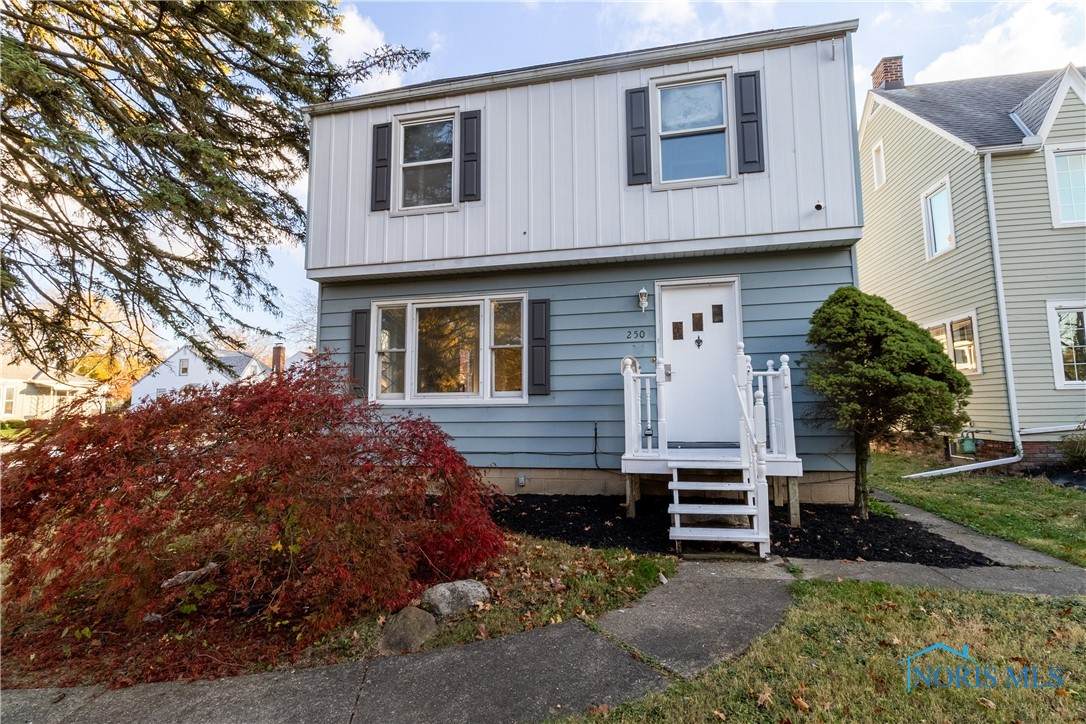 2503 Wildwood Boulevard - Photo 1