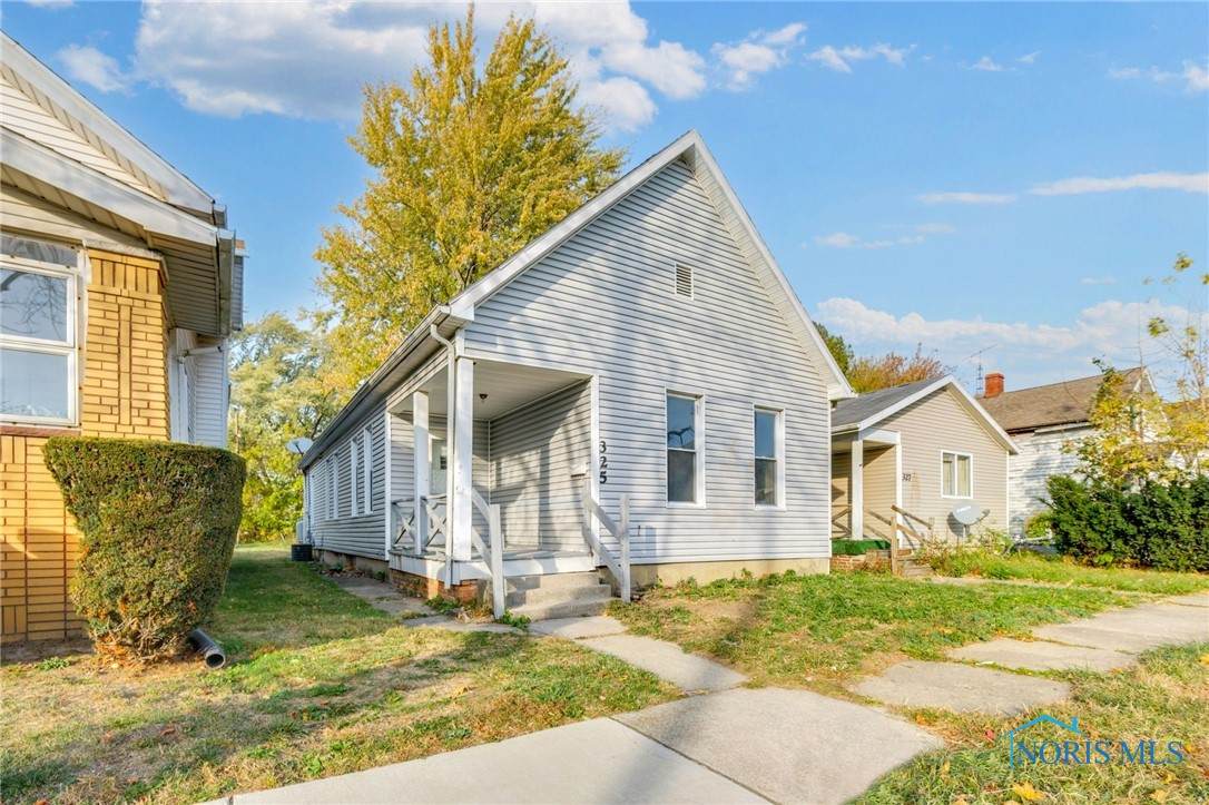 325 Streicher Street - Photo 1