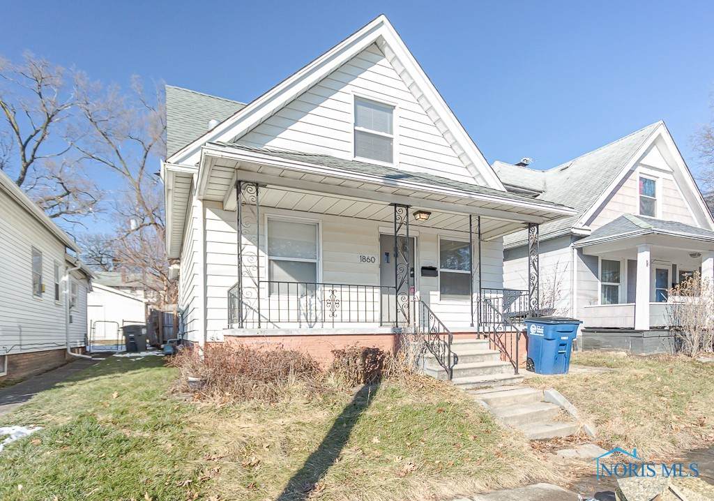 1860 Finch Street - Photo 1