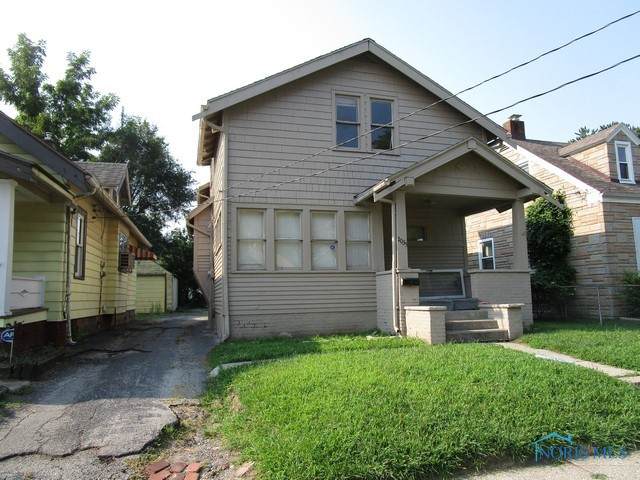 2035 Barrows Street - Photo 1