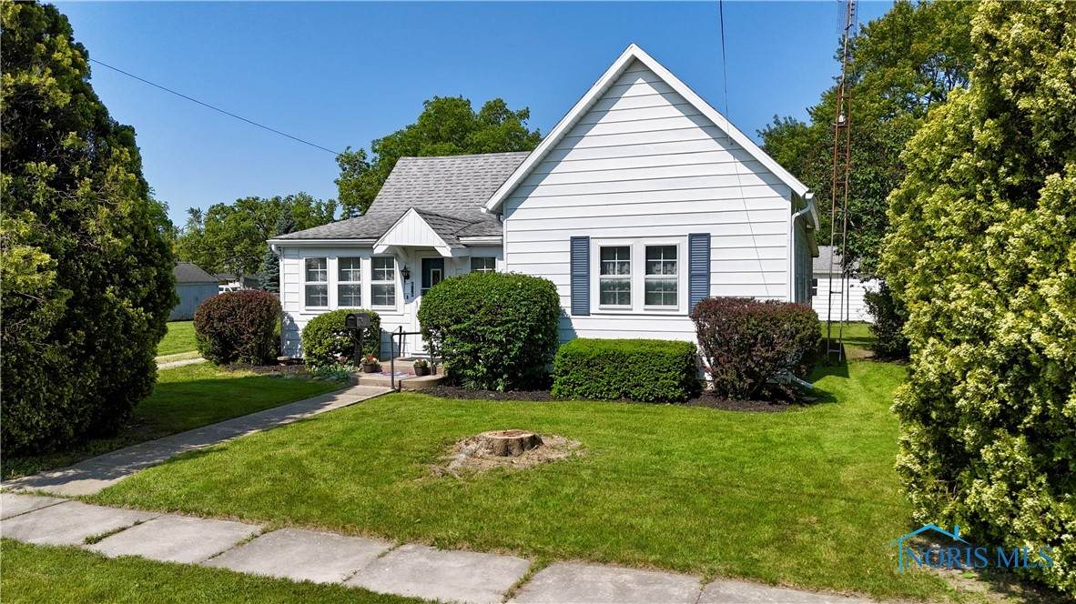 606 Lincoln Avenue - Photo 1