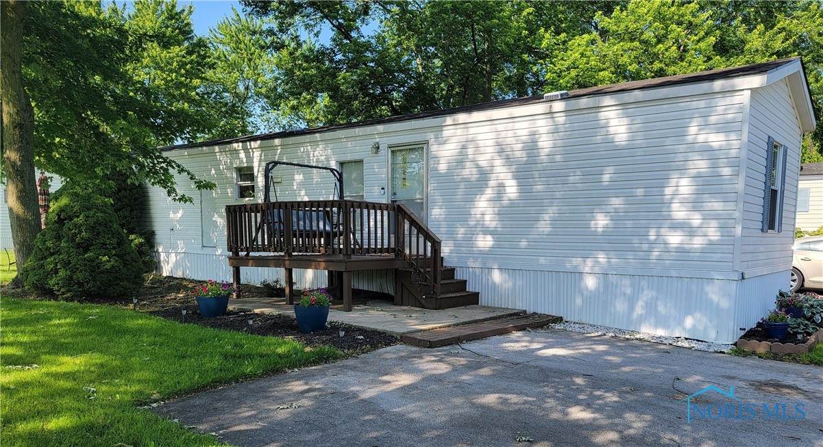 315 Parkview - Photo 1