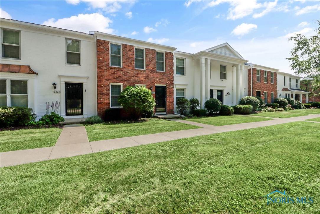 6627 Garden Road - Photo 1