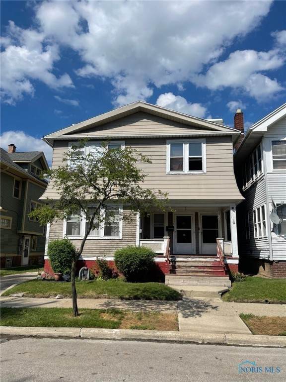 421 Oswald Street - Photo 1