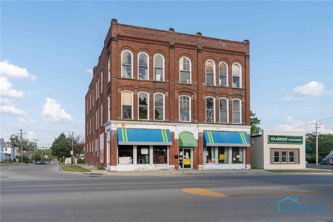 https://bt-photos.global.ssl.fastly.net/toledo/orig_boomver_1_6132693-2.jpg