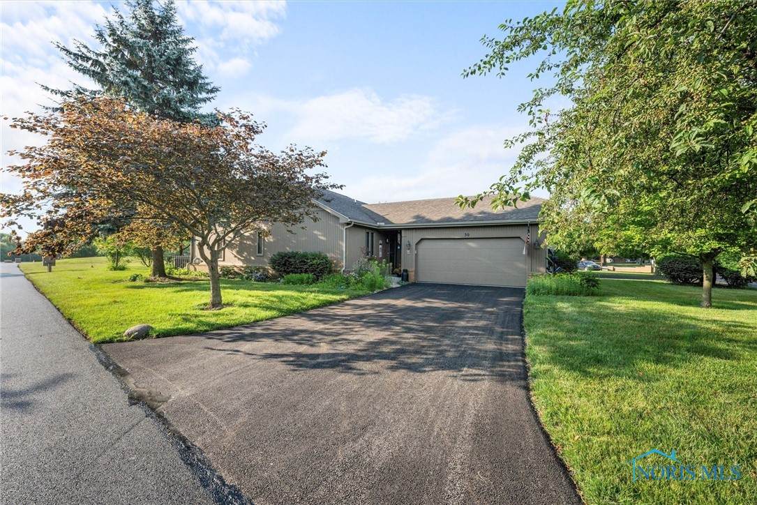 30 Meadowpond Drive - Photo 1