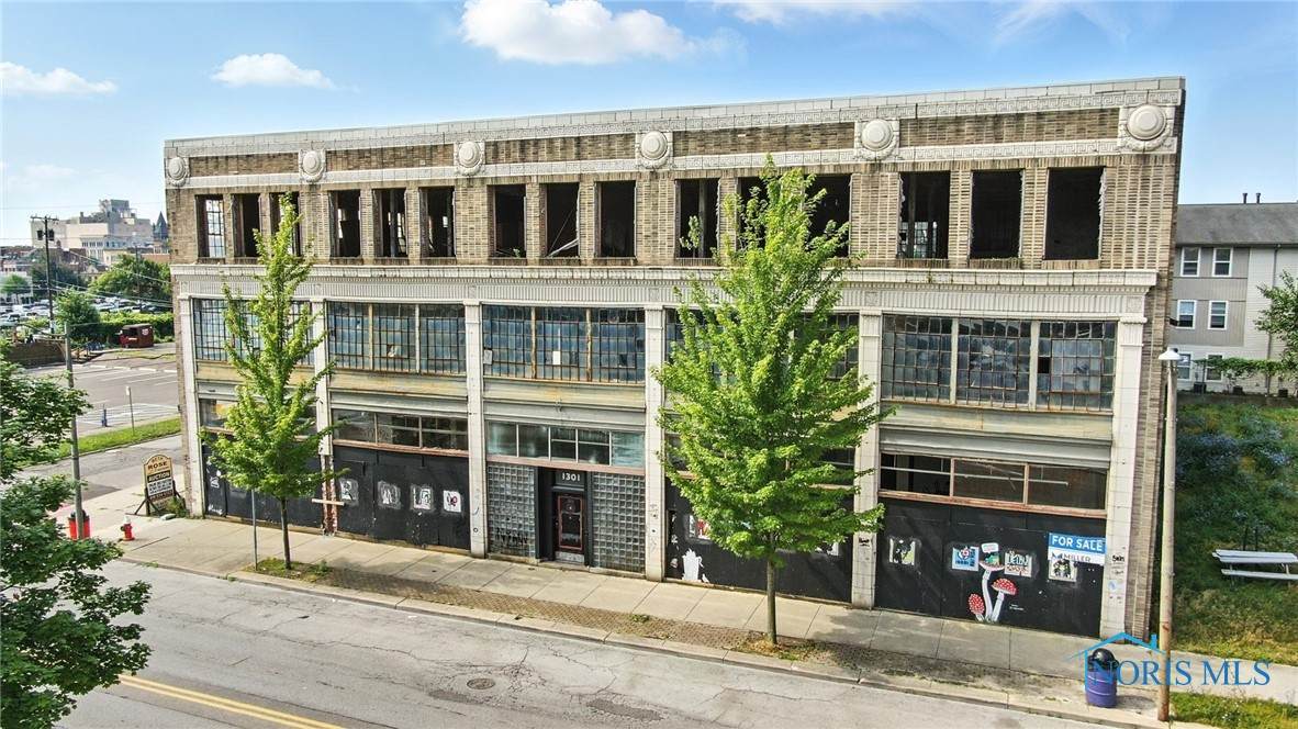 1301 Adams Street - Photo 1