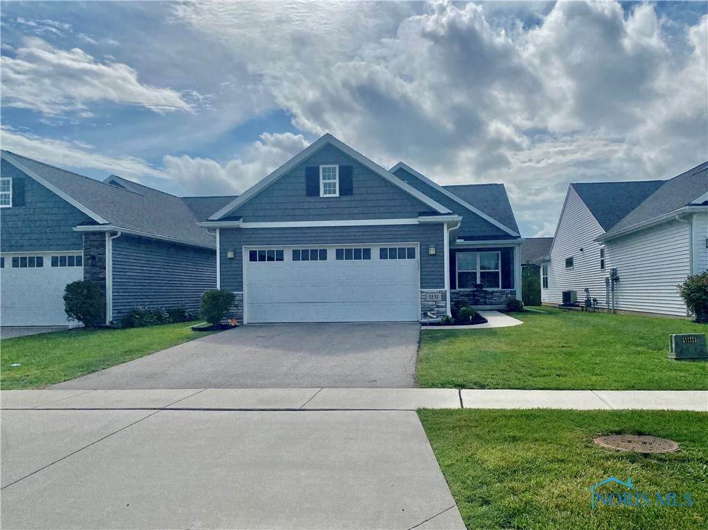 5131 Comstock Drive - Photo 1
