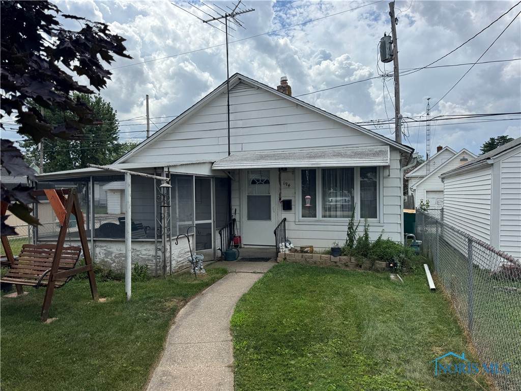 194 Elm Street - Photo 1