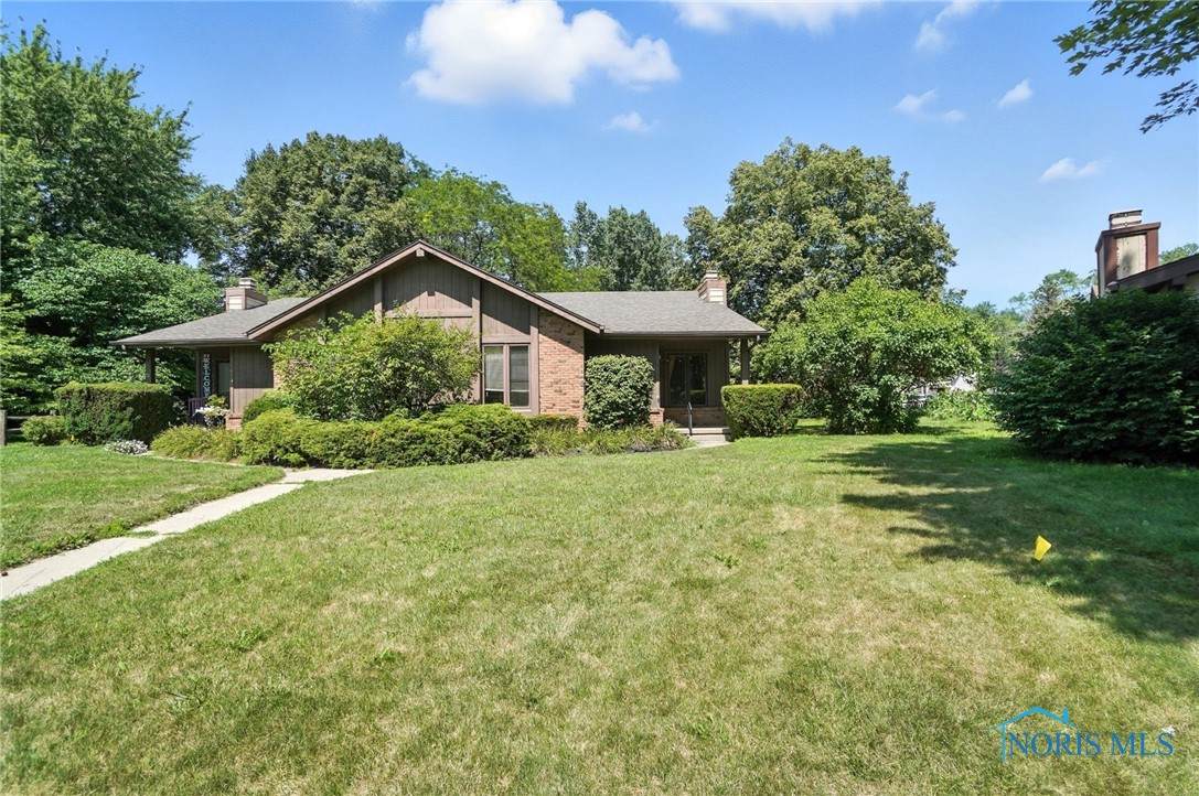 6736 Woodmeadow Drive - Photo 1