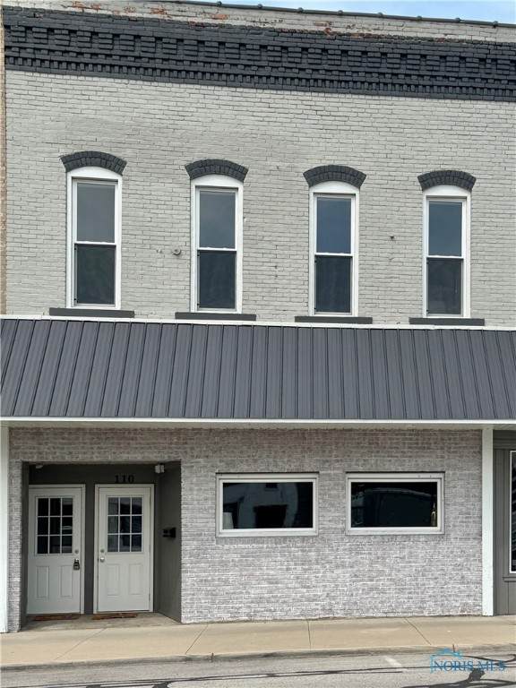 110 Main Street - Photo 1