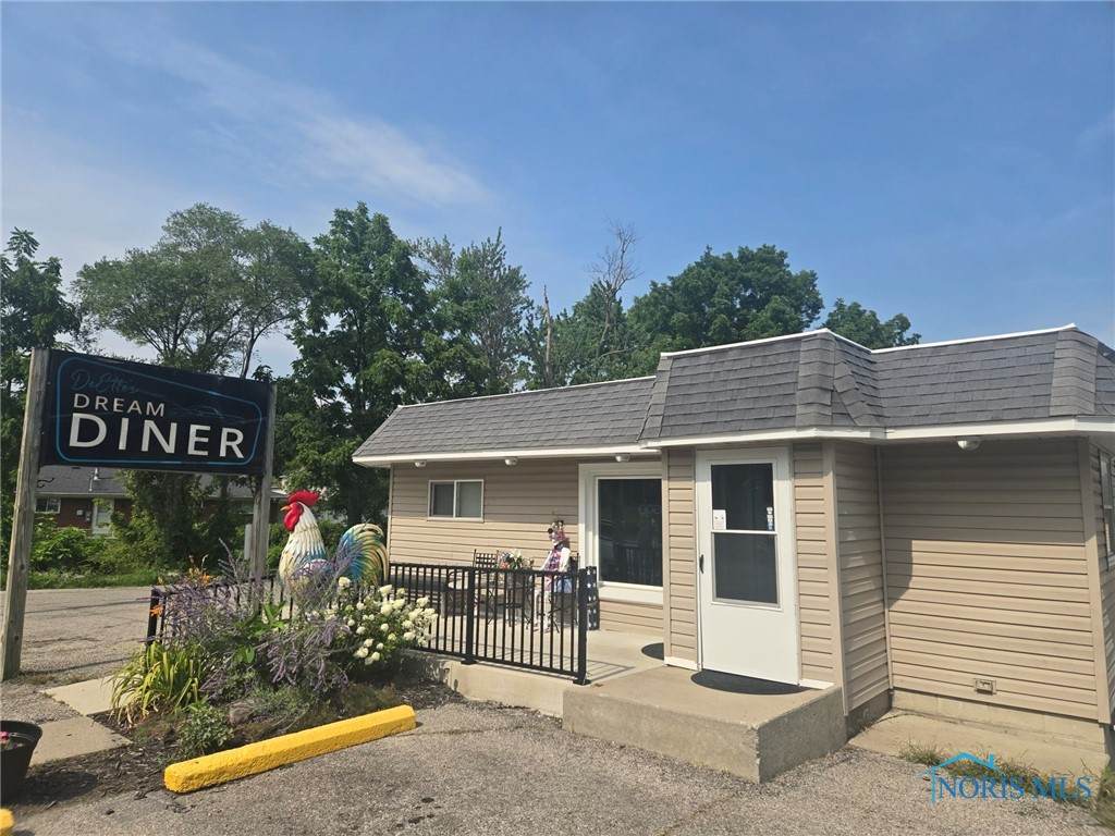 417 Main Street - Photo 1