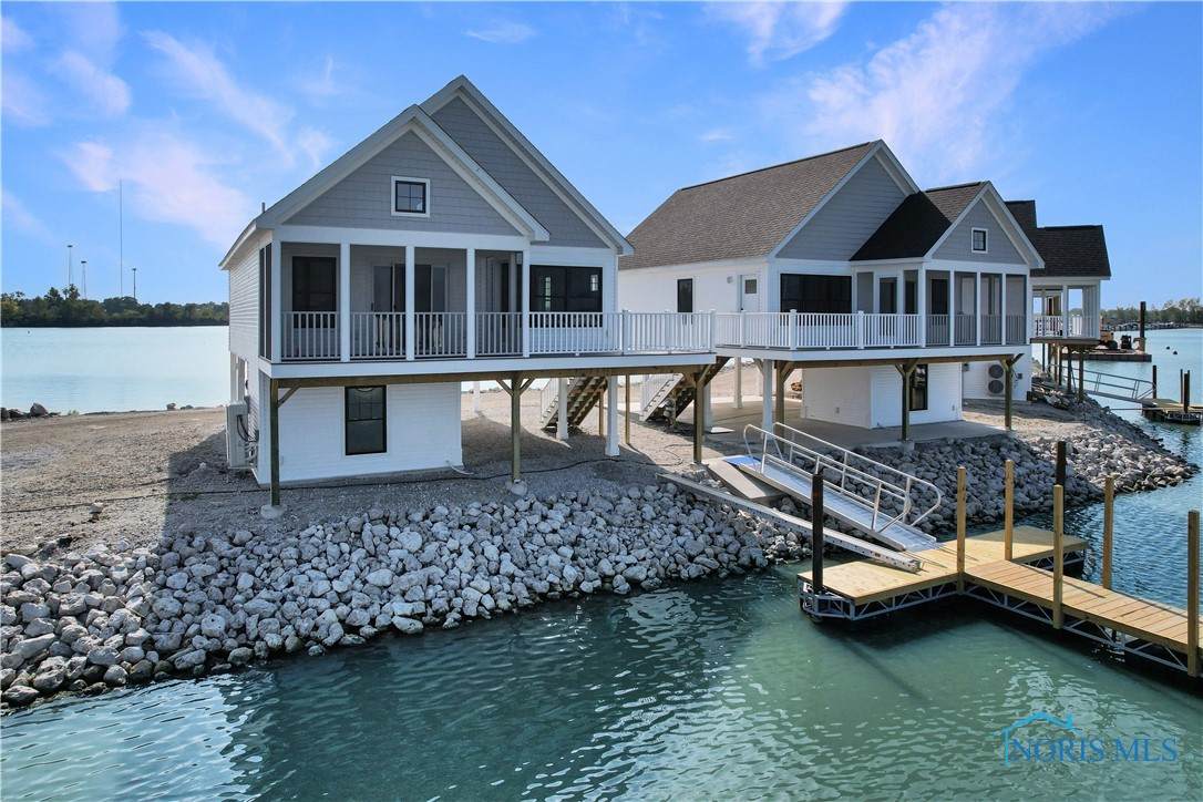 545 Lakeshore Drive - Photo 1