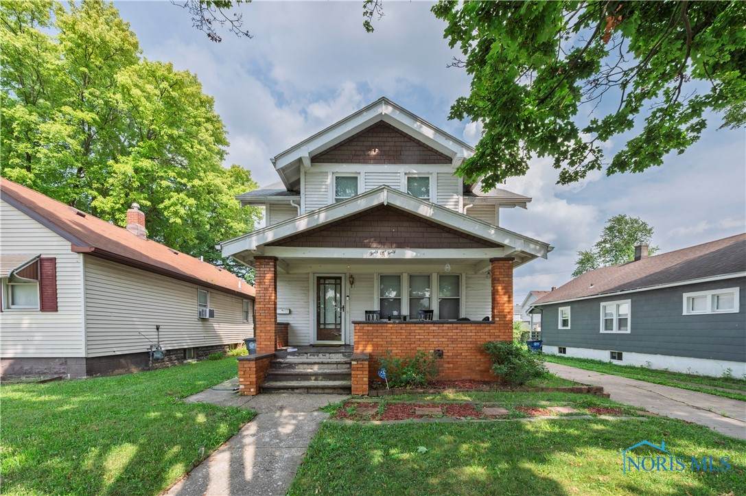 4140 Caroline Avenue - Photo 1